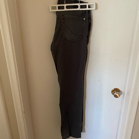 Selling empyre skeletor jeans size 32 - Picture 2 of 3